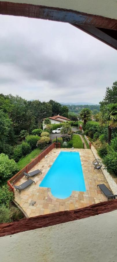 Chambre d'hôtes avec piscine au calme dans maison Basque Ascain Exterior foto