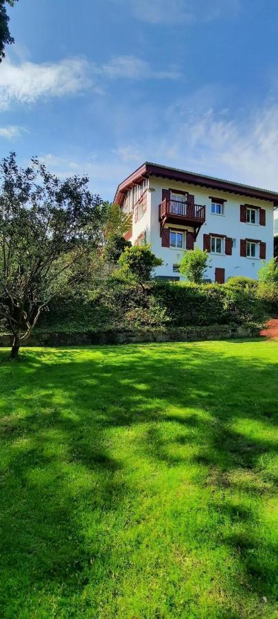 Chambre d'hôtes avec piscine au calme dans maison Basque Ascain Exterior foto